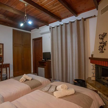 Guesthouse Moucha Екстер'єр фото
