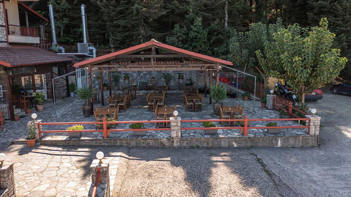 Guesthouse Moucha Екстер'єр фото